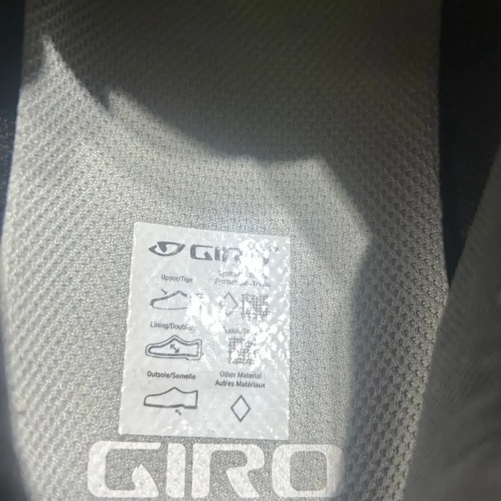 GIRO Whynd Women's cycling shoes 2-bolt cleat system size 9